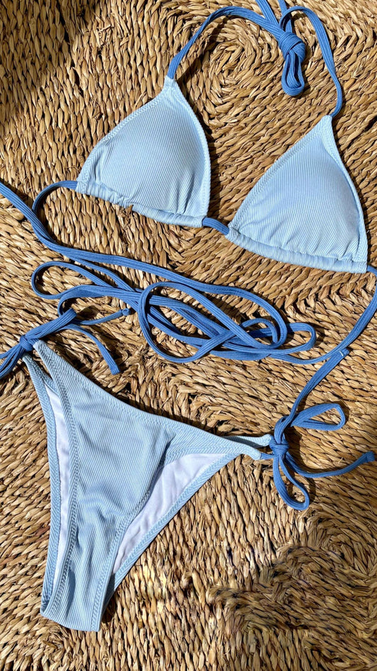 ÚTILA swimwear